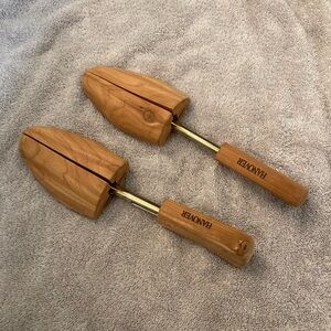 Men's Hanover Shoe Trees Inserts Cedar Wooden size Medium